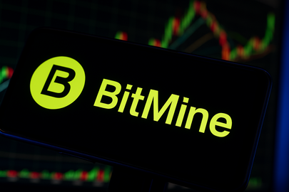 Bitcoin cala del 7%, ma Lee vede un superciclo