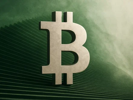 Bitcoin sopra i 92.000$, ETF tornano positivi