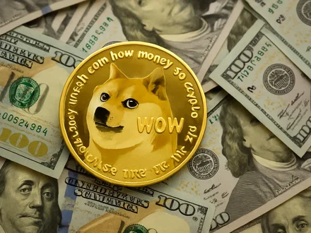 Dogecoin crolla del 17% per vendita massiccia