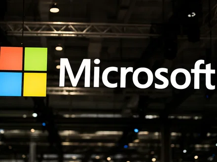 Microsoft firma accordo cloud da 9,7 mld con IREN