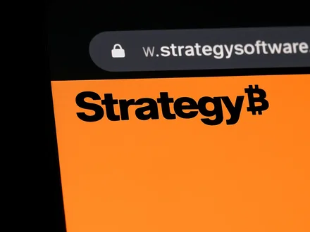 Strategy acquista bitcoin come non faceva da luglio