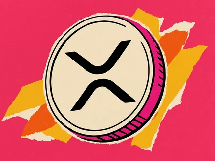 XRP mantiene struttura EMA con segnali rialzisti